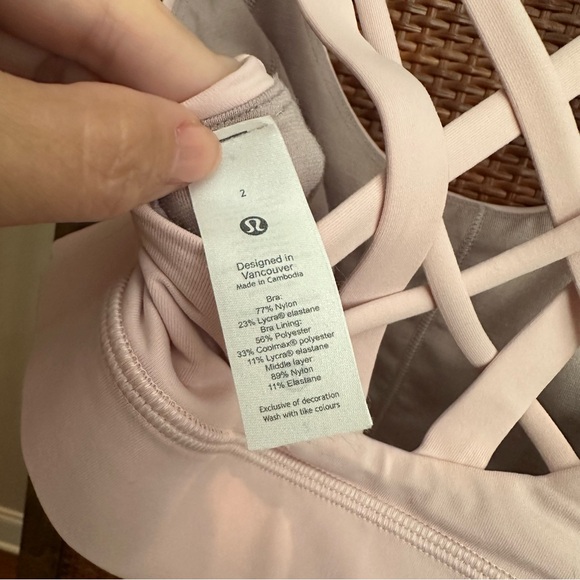Lululemon Free to Be Elevated Bra *Light Support size 2 very light pink - Picture 5 of 6